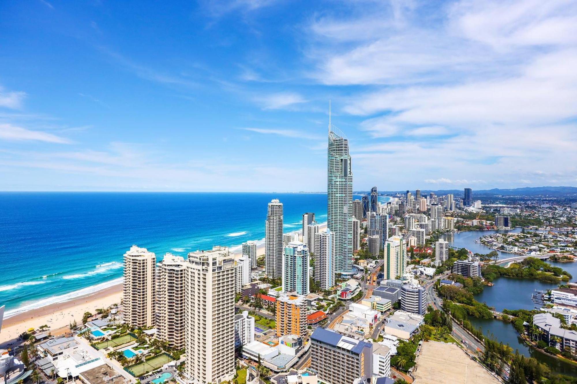 Circle On Cavill 2, 3, 4 & 5 Bedroom Skyhomes & Sub Penthouses By Gold Coast Holidays מראה חיצוני תמונה